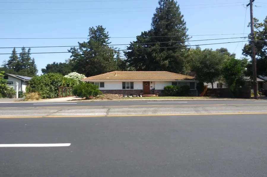1966 Meridian Ave photo 1
