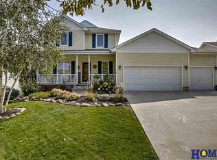 143 W Lombard Dr, Lincoln, NE 68521