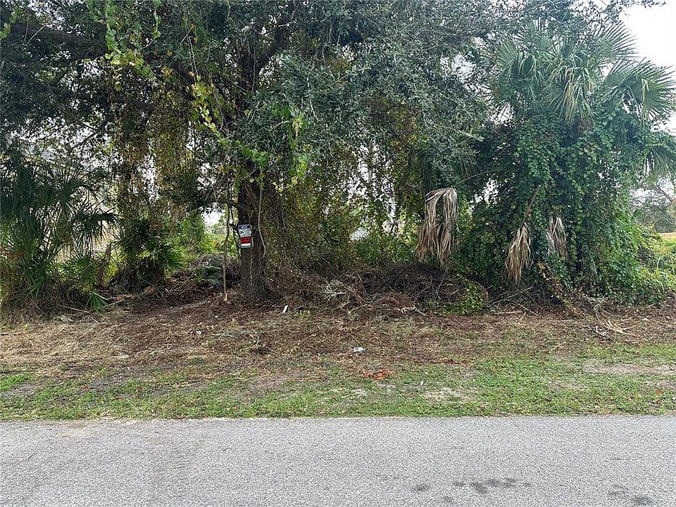 1st image of Yankee Ter Lot 4