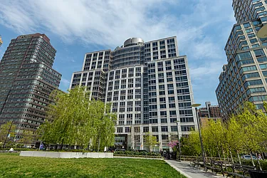 Rented by BLU Real Estate