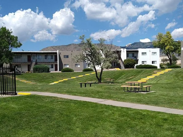 MOUNTAIN VISTA