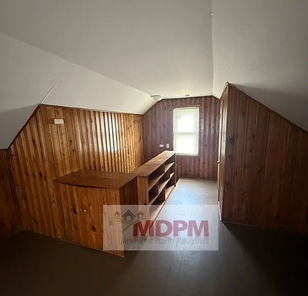 11366 Ward Ave — Photo 4