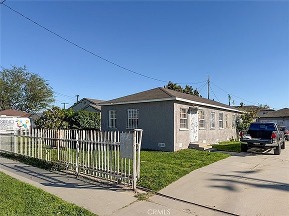 2nd image of 804 E Oaks St