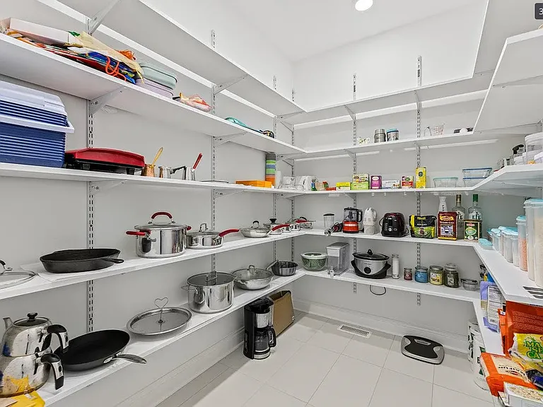 1176C Nelson Dr — Photo 14