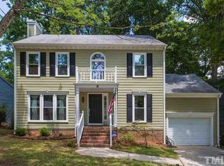 203 Gettysburg Dr, Cary, NC 27513