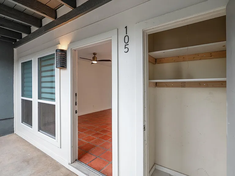 3903 Seiders Ave #105 — Photo 4