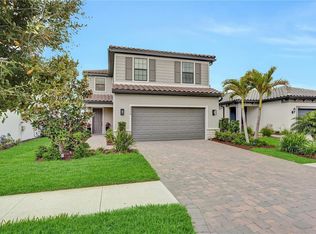 6304 Winding Pine Dr, Nokomis, FL 34275