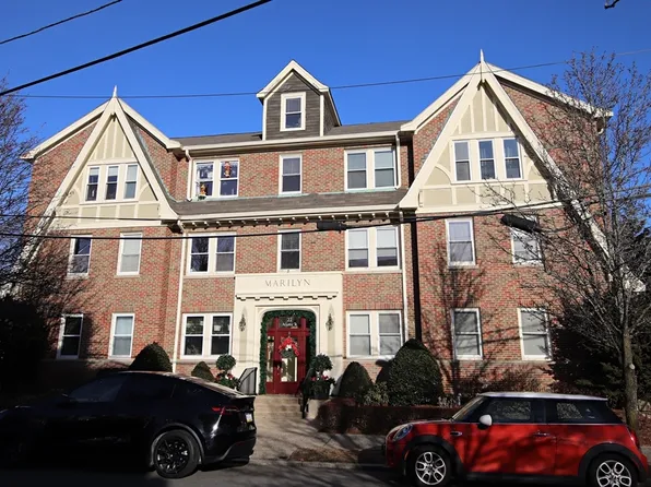 22 Atlantic St APT 6, Lynn, MA 01902