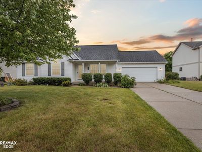 6053 Big Rock Dr, Grand Blanc, MI, 48439