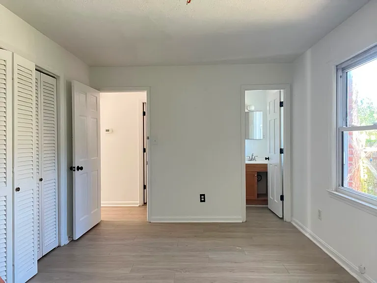 610 37th Ave N #A — Photo 15