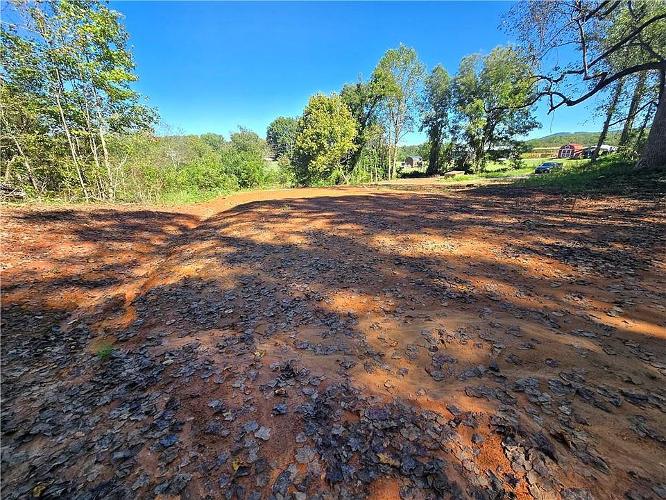 1st image of 2555 Jones Mountain Rd #1