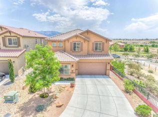 102 Las Medanales Ct NE, Rio Rancho, NM 87124