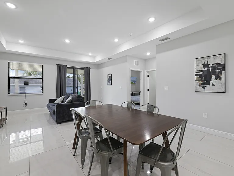 2011 Olsen Ln — Photo 11
