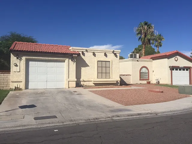 6540 Pleasant Plains Way — Photo 1