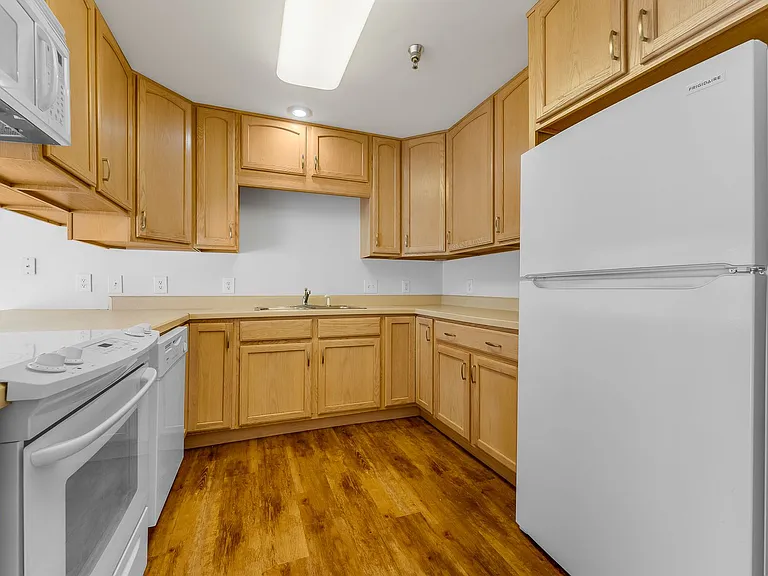 999 W Run Rd — Photo 43