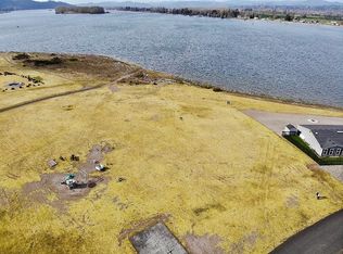 91594 Columbia River Rd, Clatskanie, OR 97016