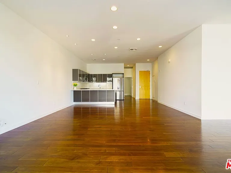 801 S Grand Ave #1503 — Photo 39