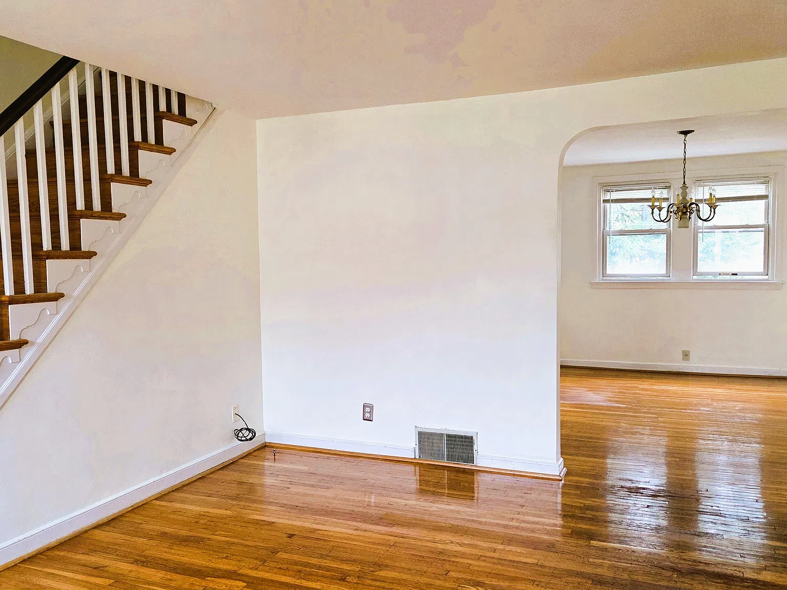 3 bed, 1152 sqft, $1,950 — Photo 4