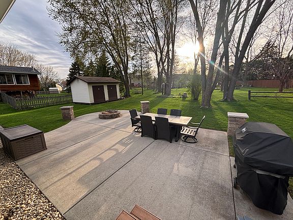 Tenant will get 1/2 of the shed