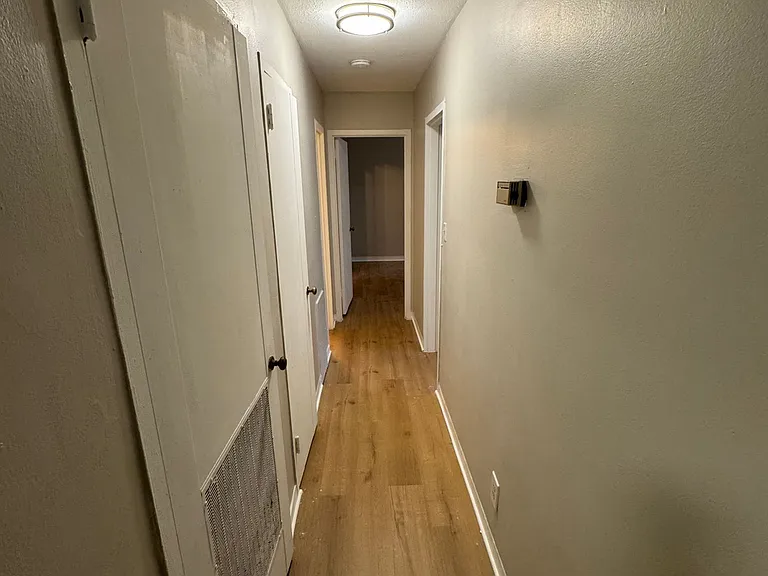 Kemper House — Photo 8