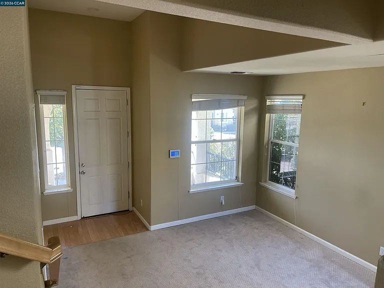 2683 Presidio Dr — Photo 5