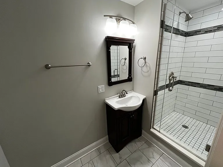 160 E Illinois St #803 — Photo 16