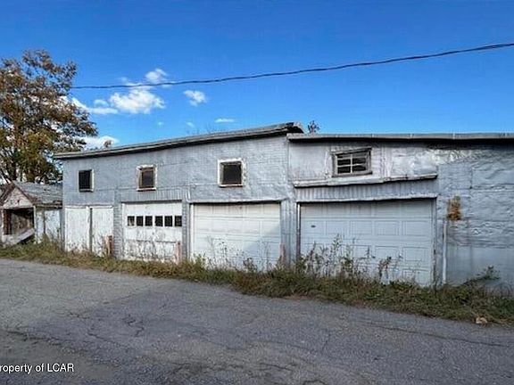 3rd image of 326-328 Washington St