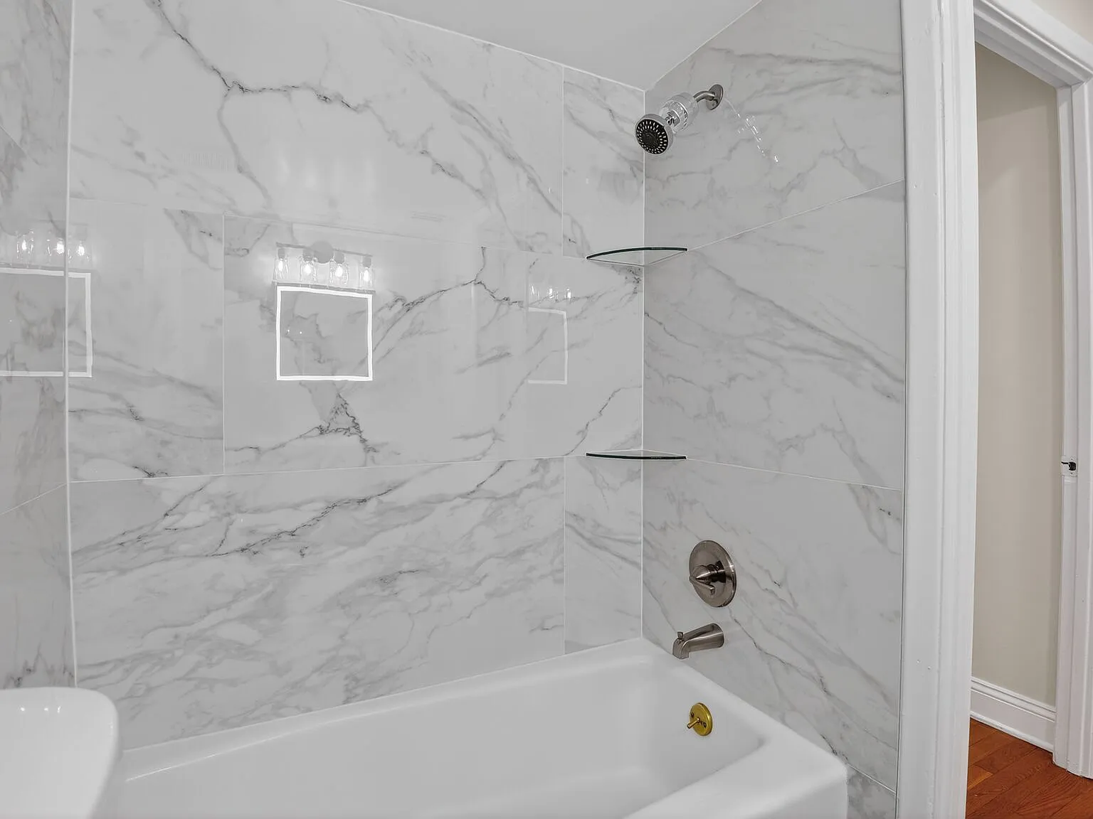 12301 Braxfield Court #370 - 1 — Photo 2