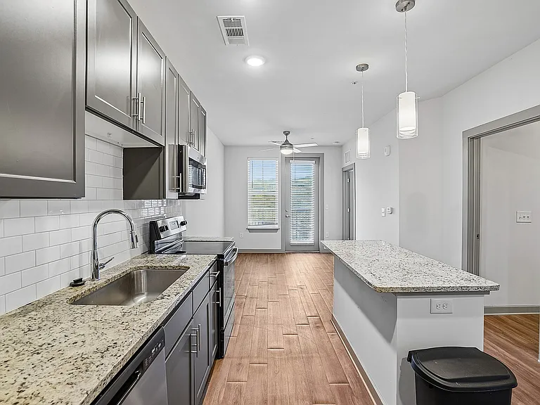 Ashley - Kitchen