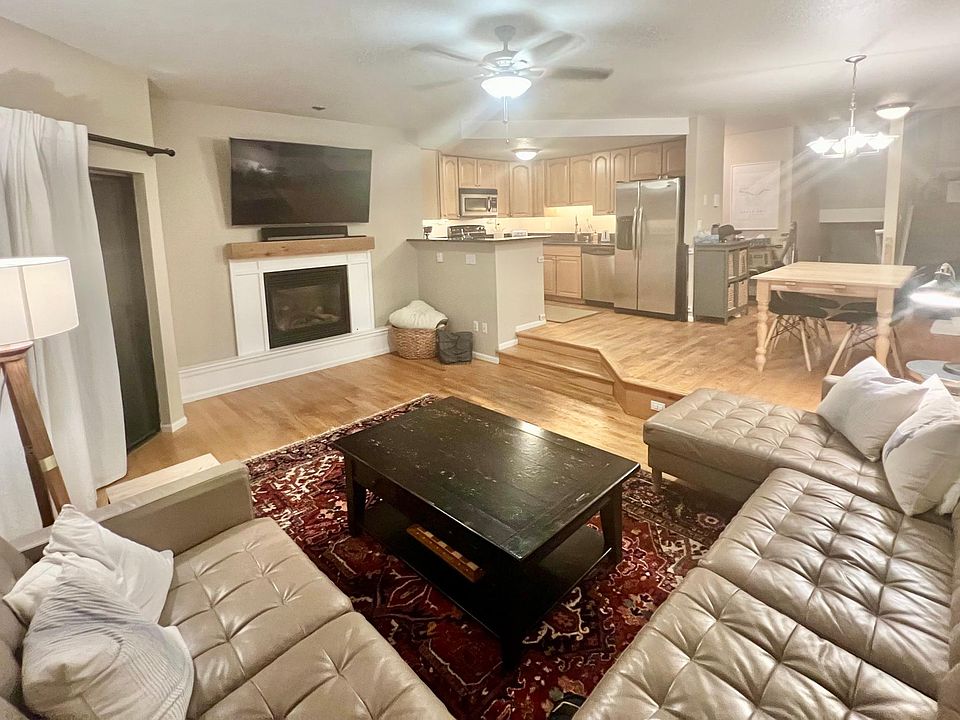 Living, dinning and kitchen