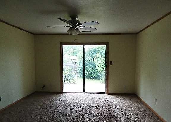 2nd image of 4828 Del Crest Dr