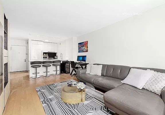 2nd image of 301 W 53rd St APT 11H