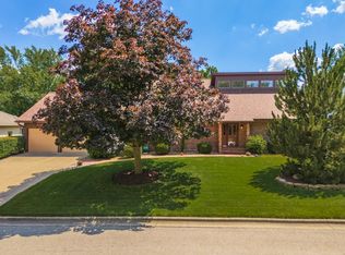 905 Rhymer Dr, Normal, IL 61761