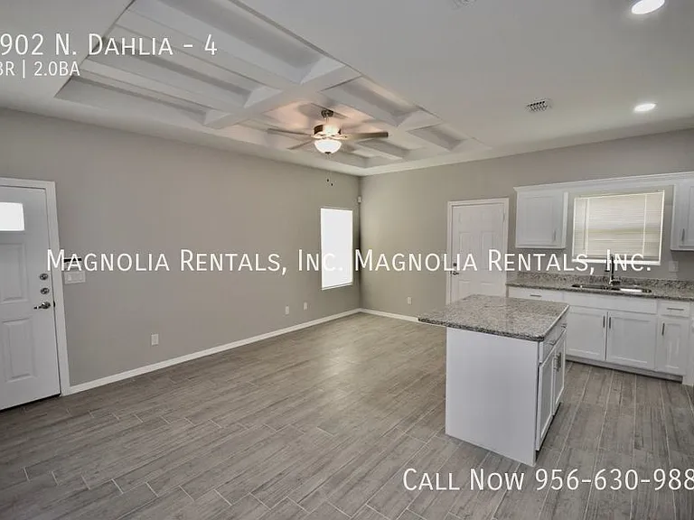 4902 N Dahlia St #4 — Photo 4