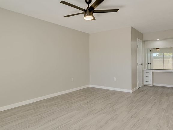 4th image of 13216 N 98th Ave Unit L