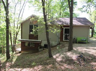 21 Prism Ln, Highlandville, MO 65669