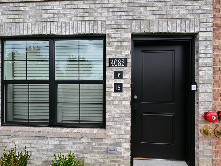 Conshohocken Ave — Photo 19