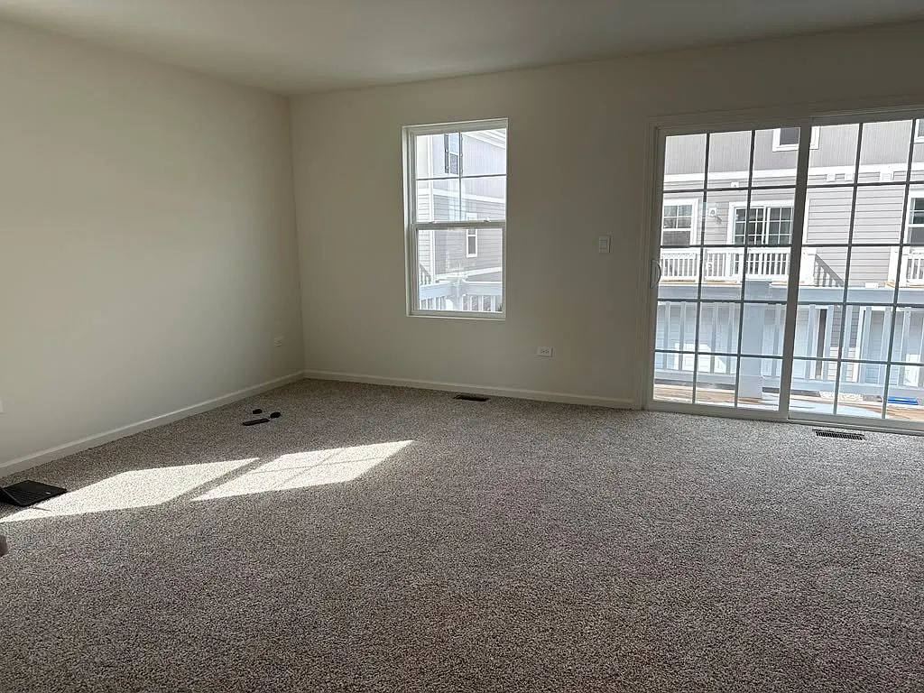 3 bed, 2.5 bath, 1827 sqft, $3,500 — Photo 1