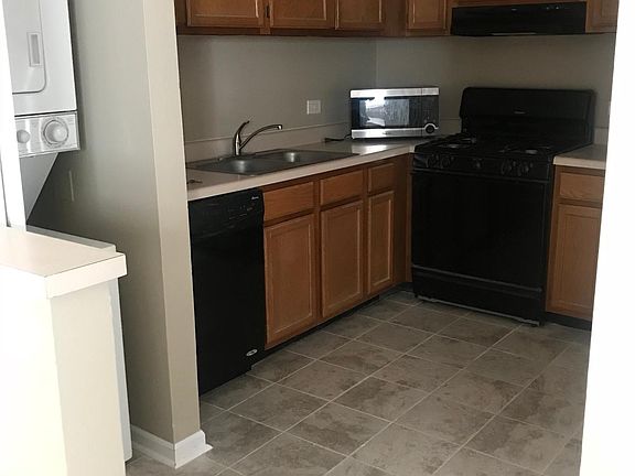 2nd image of 20 Gant Cir Unit F