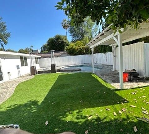 3rd image of 6339 Jumilla Ave