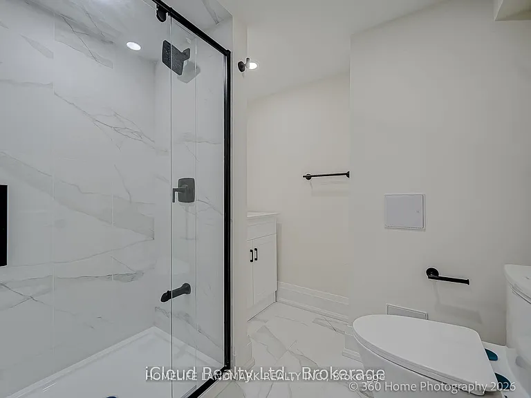 73 Berkinshaw Cres — Photo 21