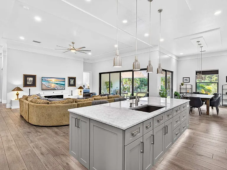 12289 Alamansa Ln — Photo 14