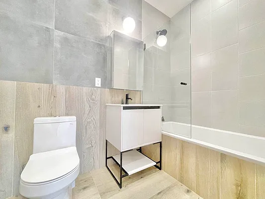 Rented by Doorway NYC, LLC | media 33