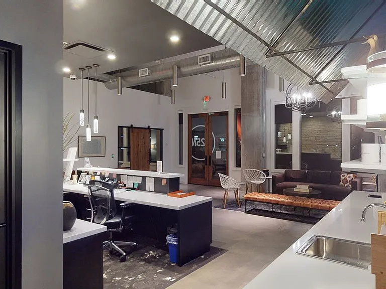 Waterford Market Apartments — Photo 14