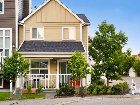 74 Inglewood Point SE #74, Calgary, AB T2G 5K6
