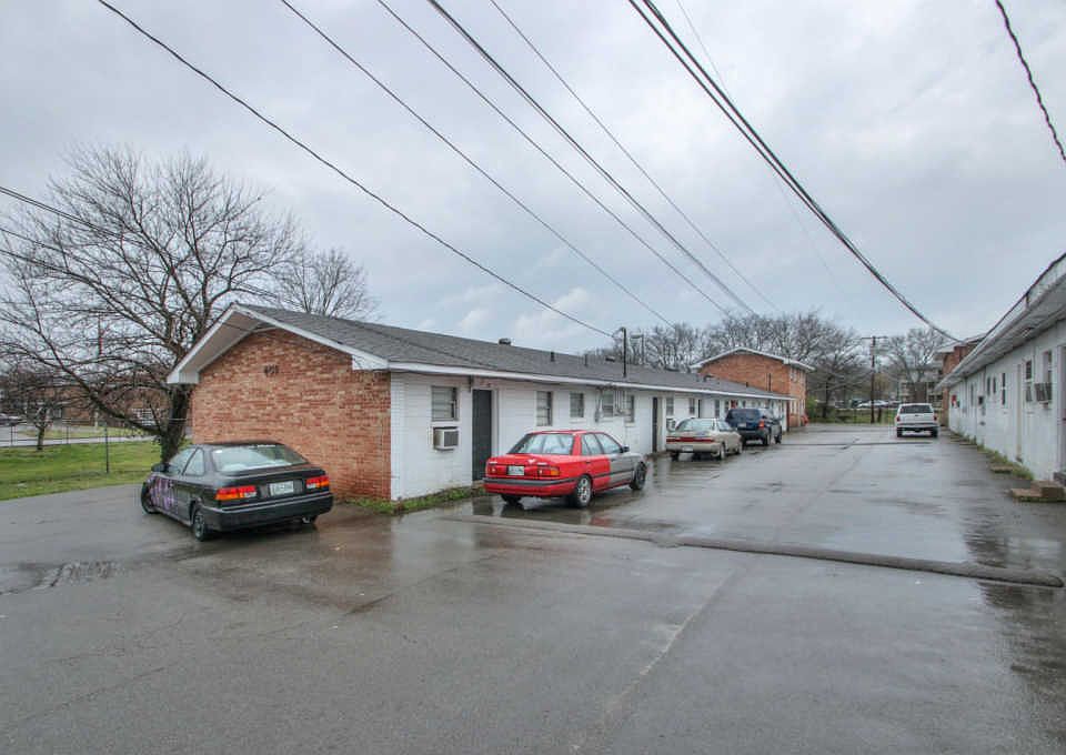 1st image of 411 Old Hickory Blvd