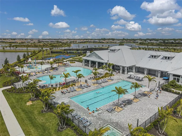 15716 Barefoot Beach Dr — Photo 60