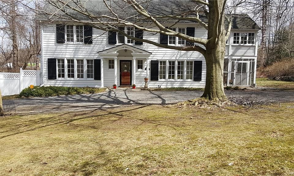 1st image of 714 Fair St