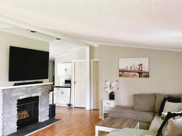 11586 Harbor Mnr #199, Holland, MI 49424
