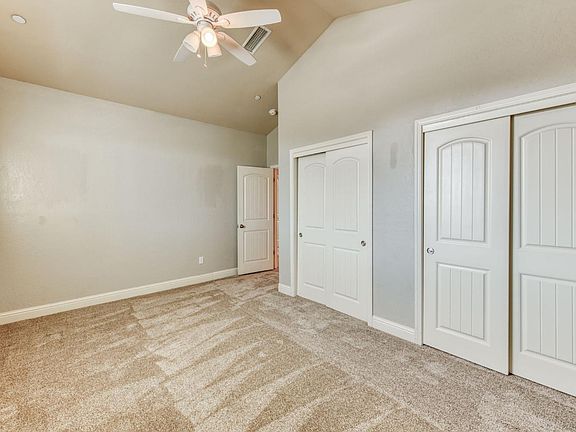 26th image of 3341 N Pearwood Ave